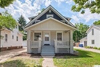 Building Photo - 823 N H St