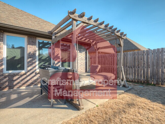 Building Photo - 17413 Melville Ln