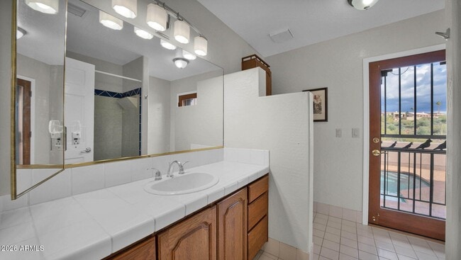 Building Photo - 10845 N Pinto Dr