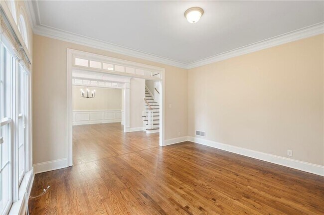 Building Photo - 870 Longstone Landing