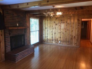 Building Photo - 3 Bedroom, 2 Bath, All Brick Home, Mt. Juliet Schools