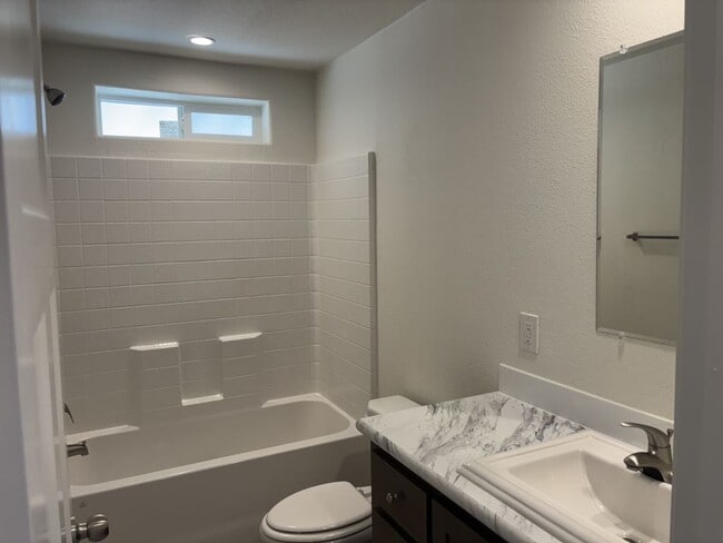 Building Photo - 11411 N 91st Ave