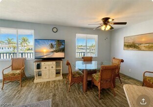 Building Photo - 200 Mid Island Dr