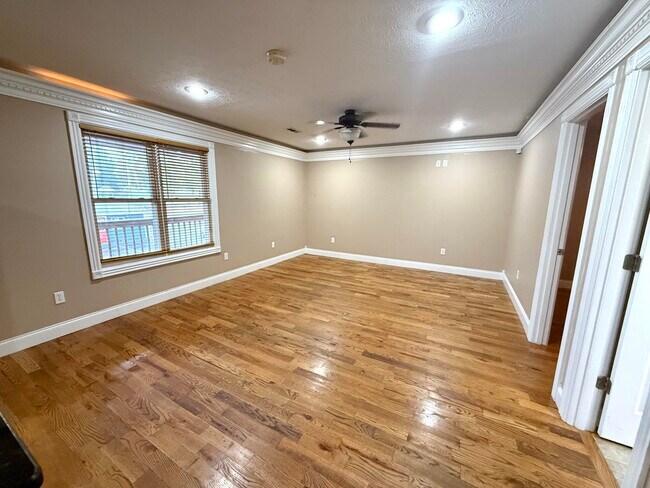 Building Photo - 51 Lee's Ford Dock Rd