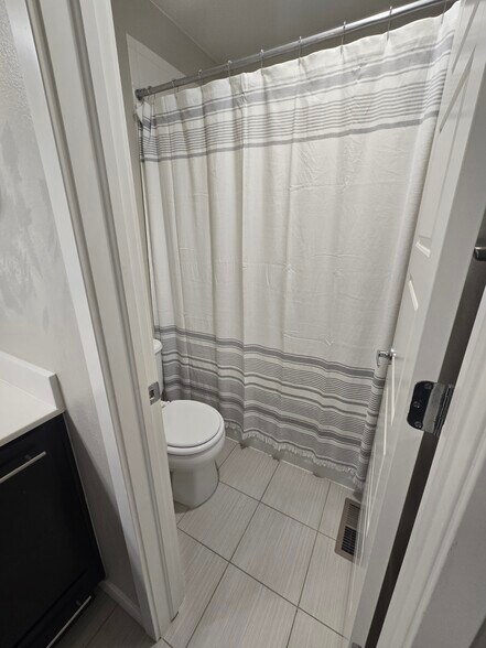 Building Photo - 9799 Dunning Cir