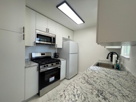 Building Photo - 8990 19th St