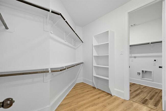Building Photo - 15842 Formaston Forest Dr