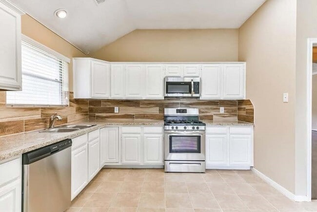 Building Photo - 4738 Cavern Dr