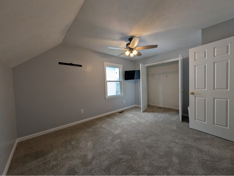 Building Photo - 3624 Beechwood Cir