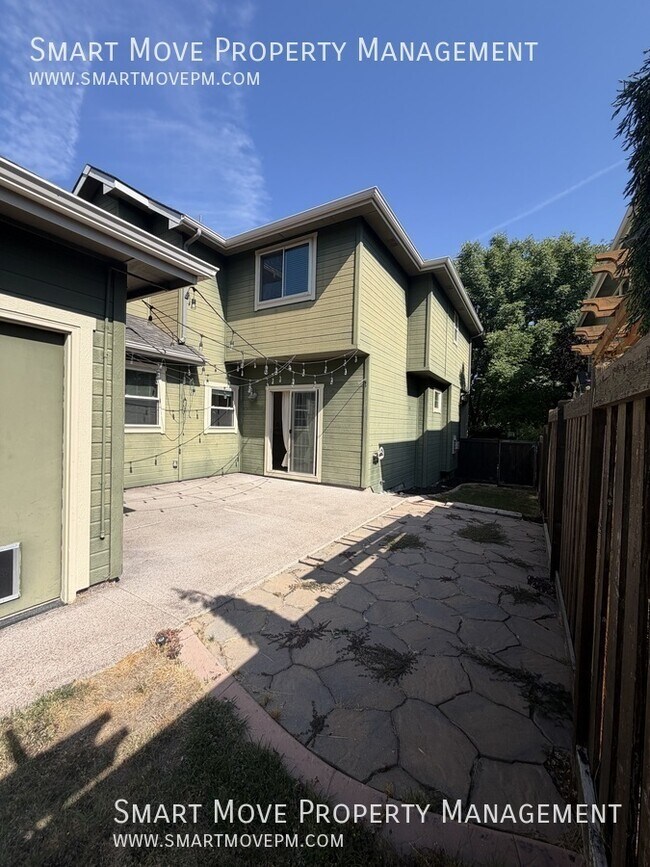 Building Photo - 4251 E Homestead Rim Dr