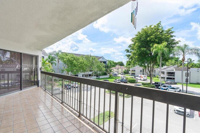 Building Photo - 13255 SW 88th Ln