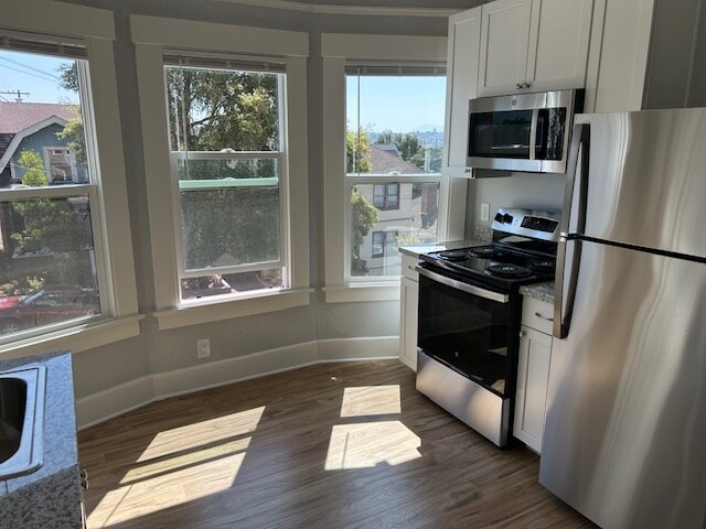 Building Photo - 815 Napa St