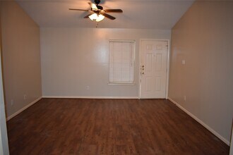 Building Photo - 5314 Tallowpine Terrace