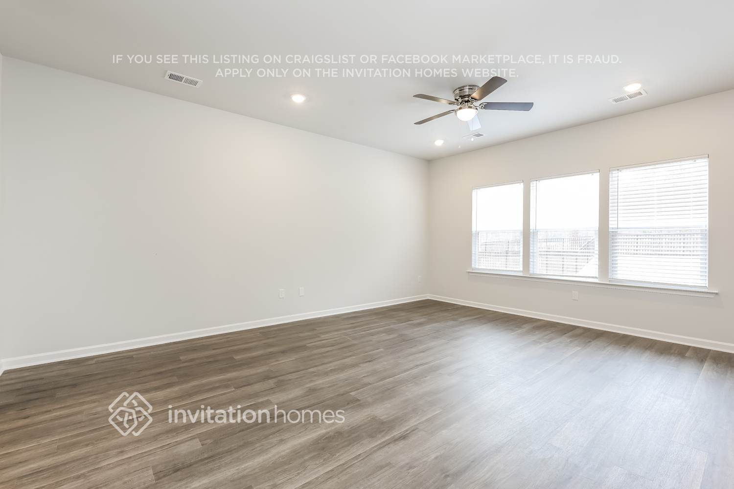 Building Photo - 3968 Zepelin Wy