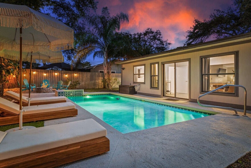 Building Photo - 1518 Wexford Dr E