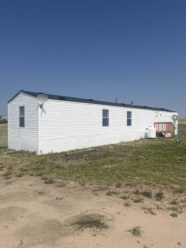 Building Photo - 24055 Murphy Rd