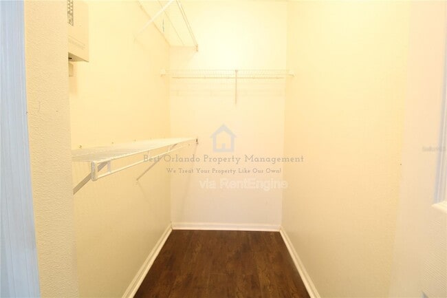 Building Photo - 4348 S Kirkman Rd
