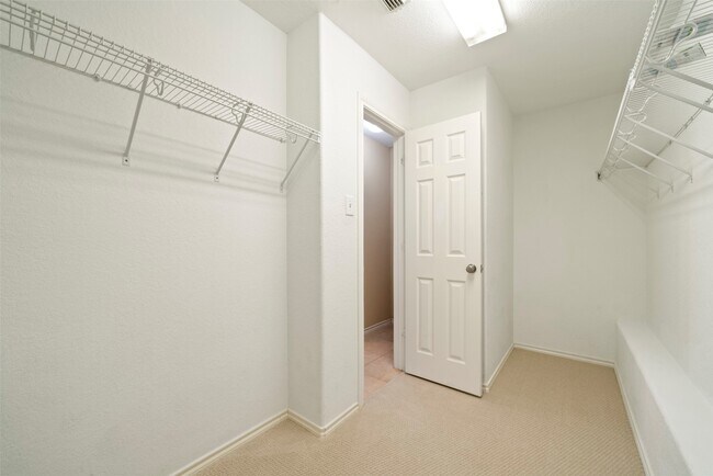 Building Photo - 35 N Star Ridge Cir