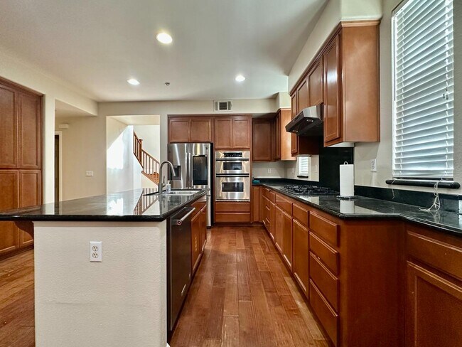 Building Photo - 1357 Trailside Ln