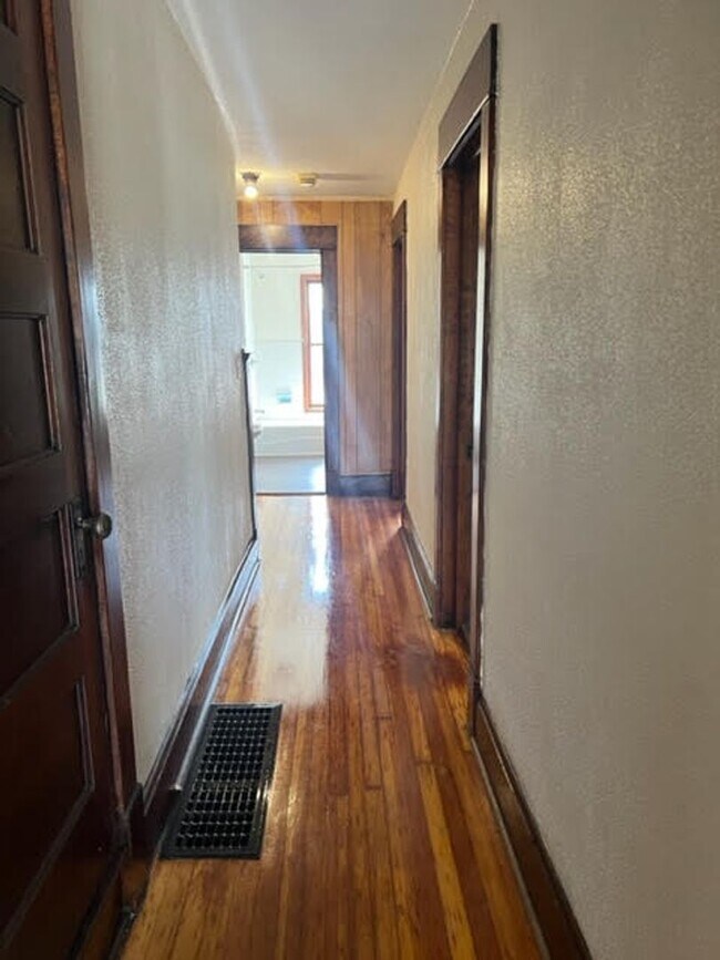 Building Photo - 1843-1845 W 3rd St