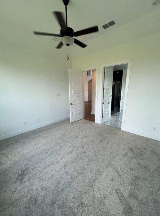 Building Photo - Coming Soon!  4 BR/3BA | Single Family Home | 1-Car Covered Parking | In Liberty Hill!