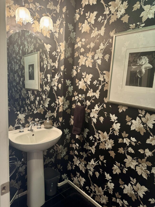 Building Photo - 77573 Ashberry Ct