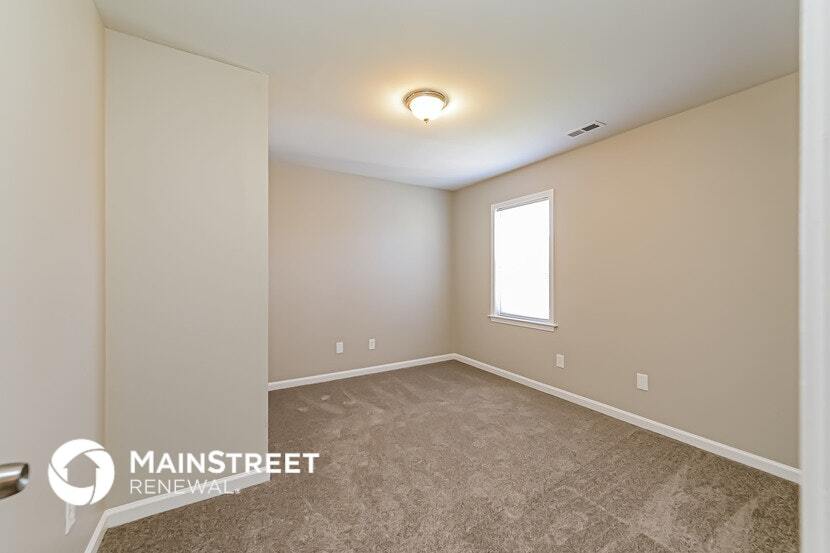 Building Photo - 119 Brooks Edge Dr