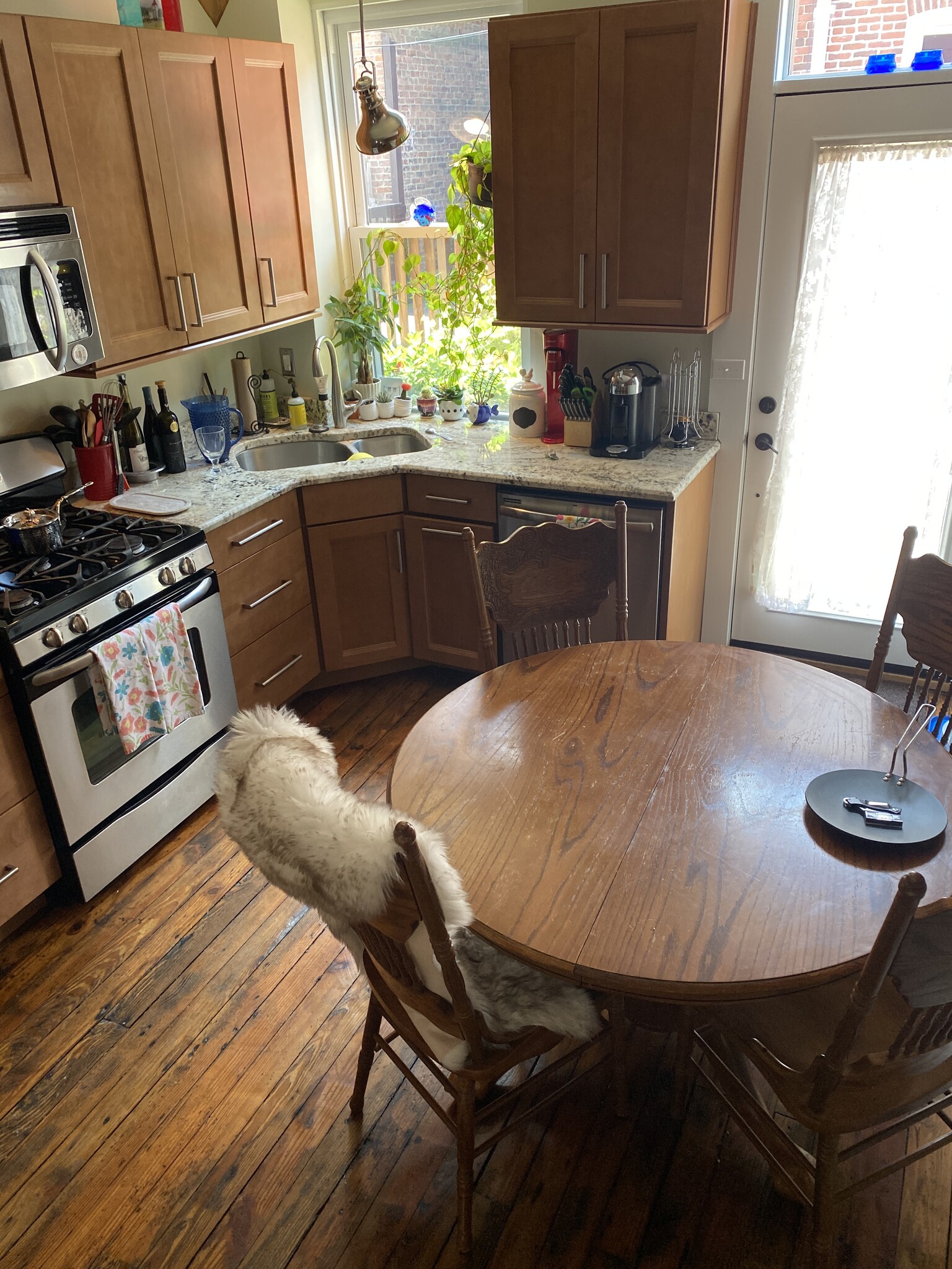 Kitchen,gas stove - 174 Cotton Way