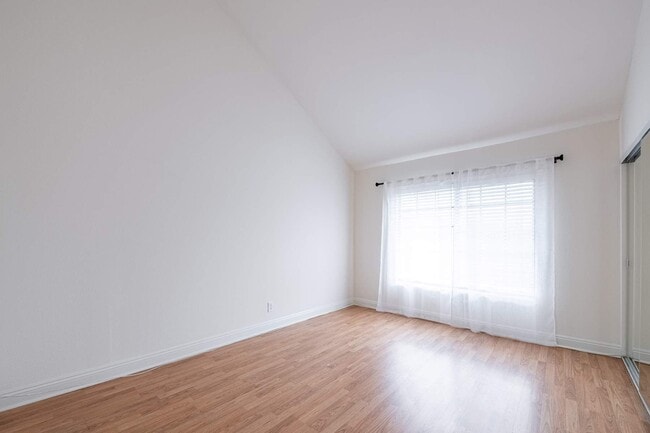 Building Photo - 7225 Shoup Ave
