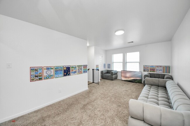 Building Photo - 8111 Fairfield Mnr Wy