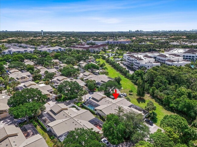 Building Photo - 12556 Woodmill Dr