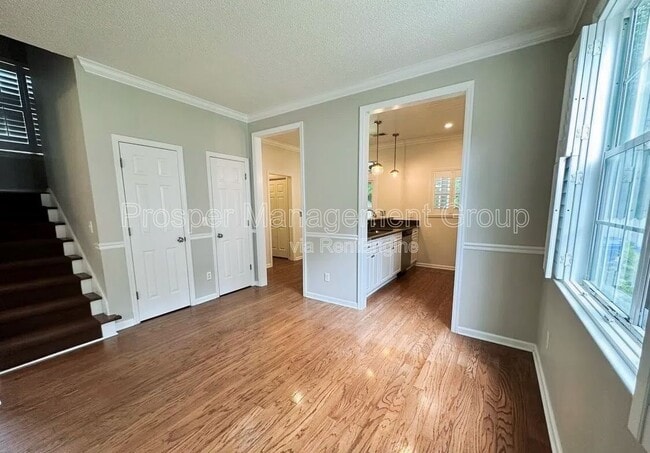 Building Photo - 2336 Kennison Ln