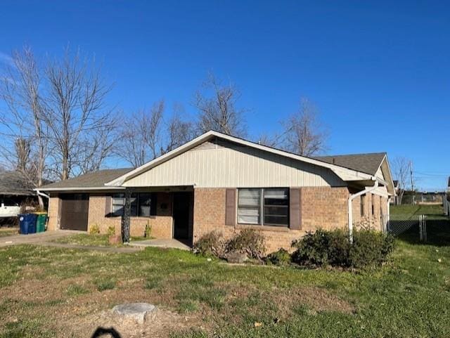 Building Photo - 913 S 10th St