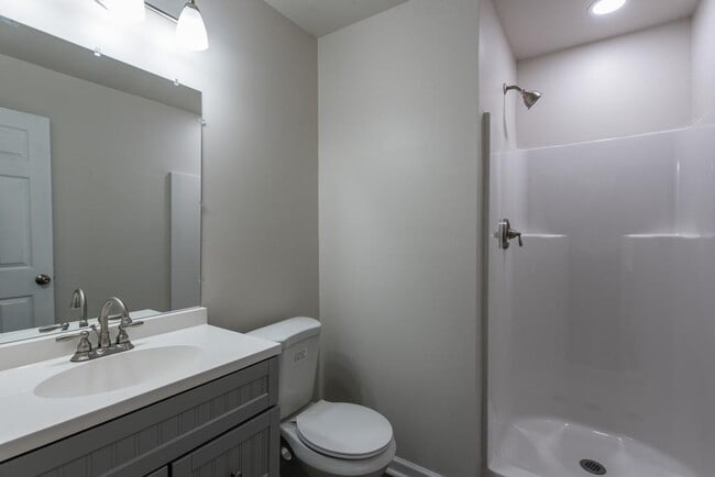 Building Photo - 5461 Brisbane Ct