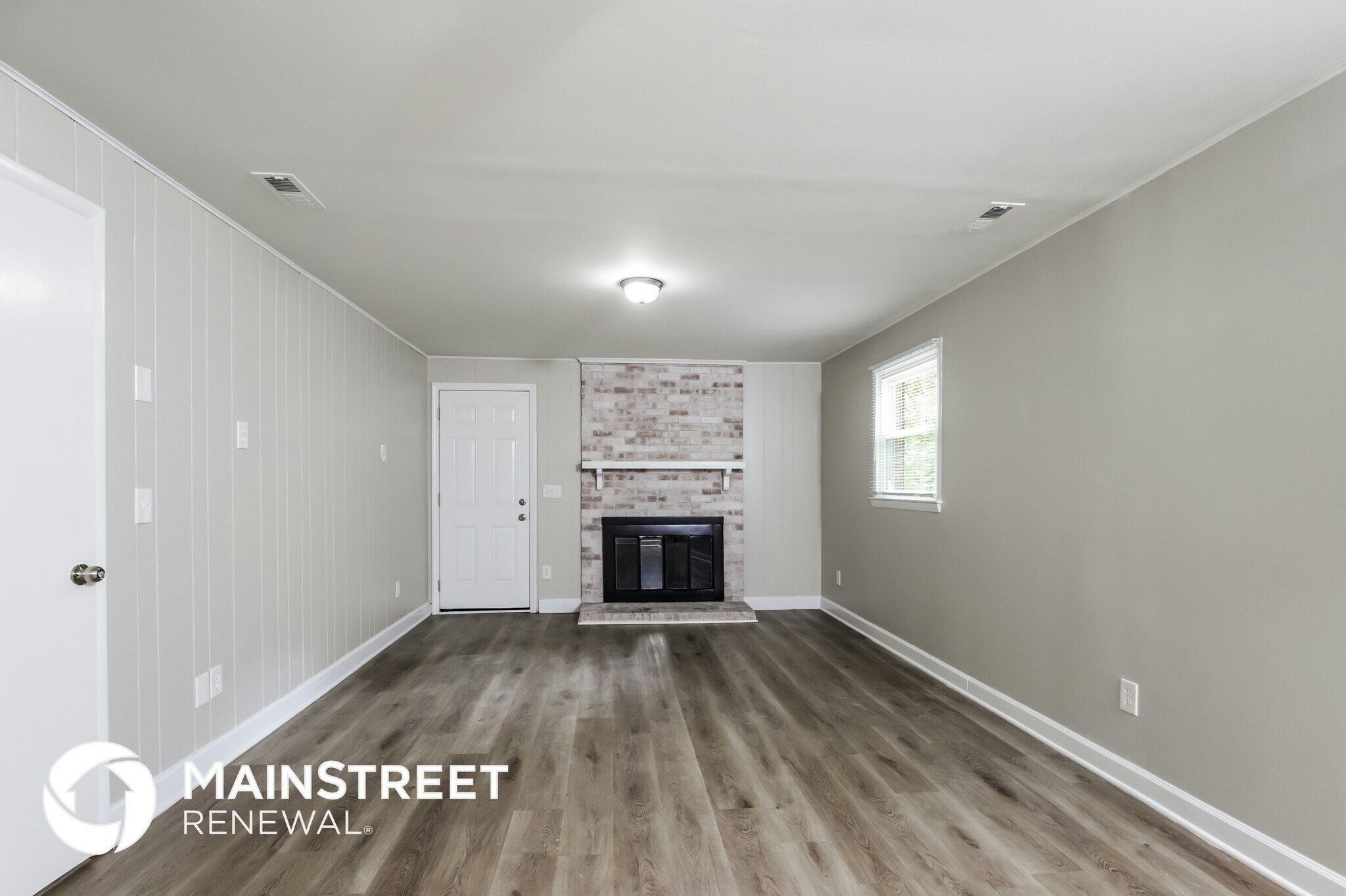 Building Photo - 307 Pendleton Dr