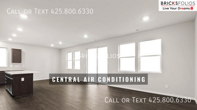 Building Photo - 18726 Lipoma Pl E