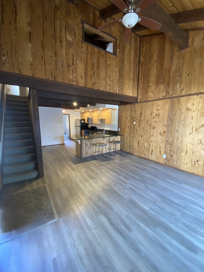 Building Photo - 155 Kahle Dr
