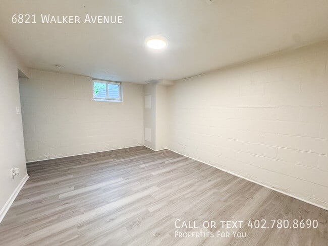 Building Photo - 6821 Walker Ave