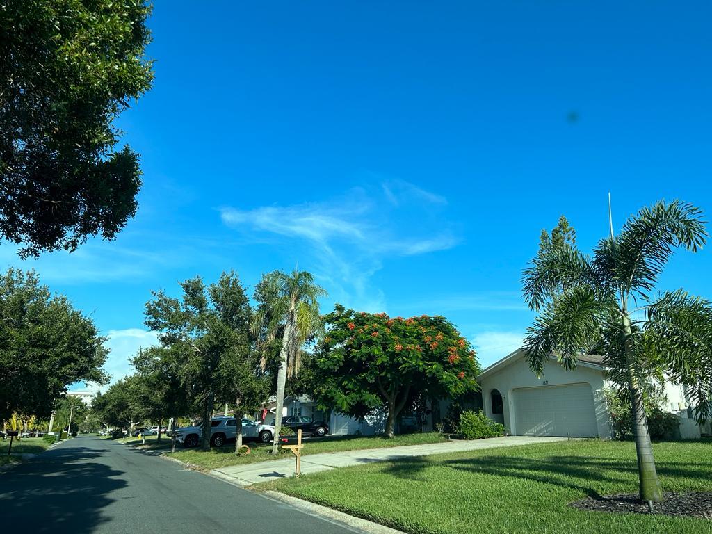 Building Photo - 1831 Kay Dr