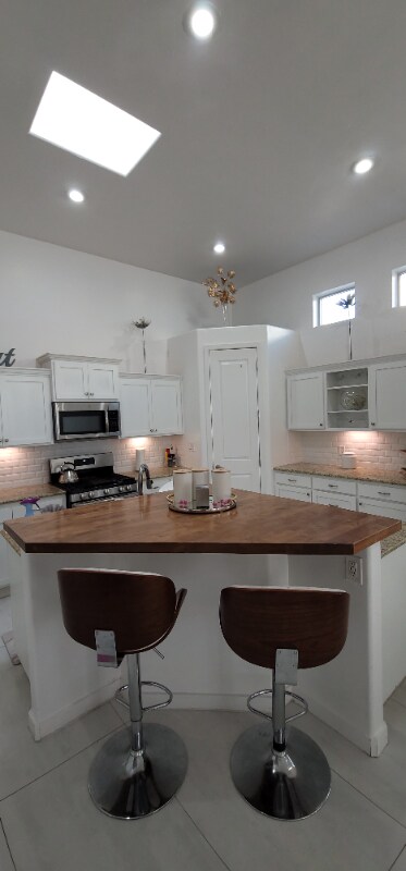 Building Photo - 12604 Josie Tinajero Ave