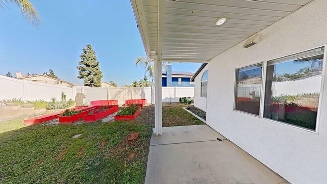 Building Photo - 15108 Ficus St