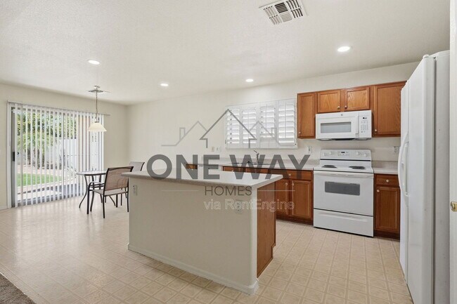 Building Photo - 11352 E Renata Ave