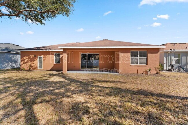 Building Photo - 11709 Holly Creek Dr