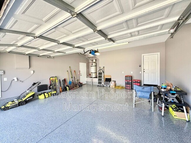 Building Photo - 33517 Cedar Creek Ln