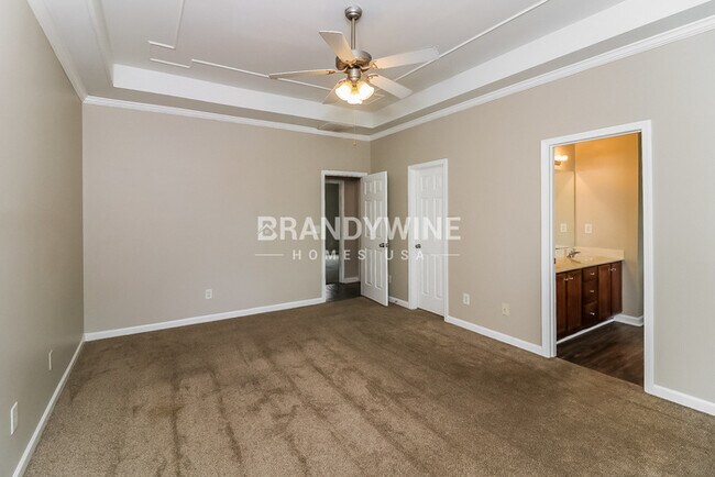 Building Photo - 455 Boxelder Rd