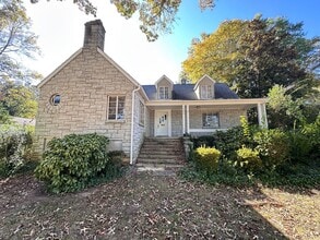 Building Photo - W. Burlington