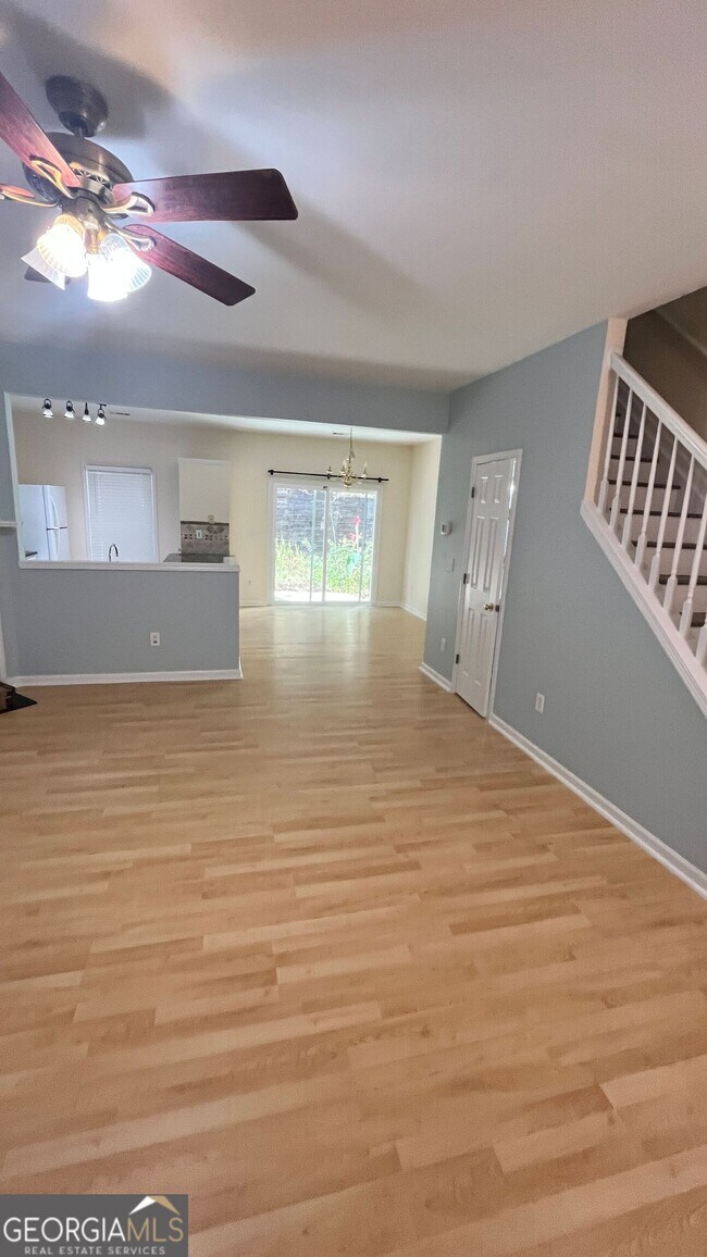 Building Photo - 4645 Valais Ct