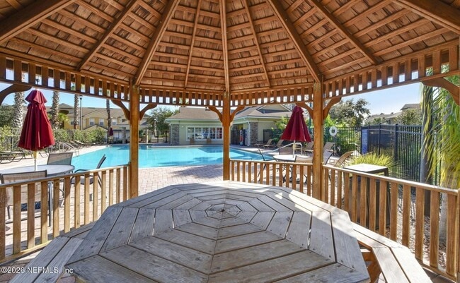 Building Photo - 7047 Deer Lodge Cir