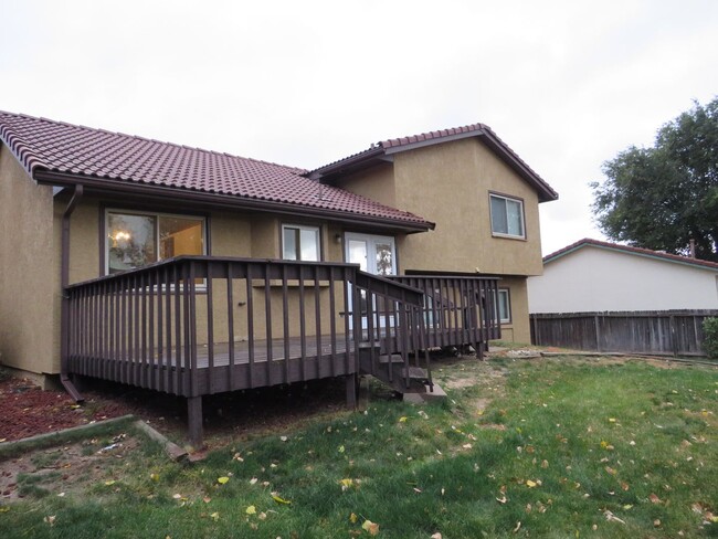 Building Photo - Cute 3 Bedroom House in the Briargate Area