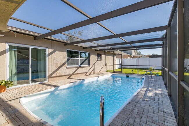 Building Photo - 7334 Bent Oak Dr
